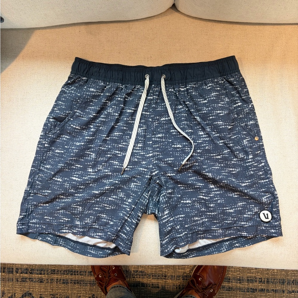 Vuori Kore Short Lined 7"